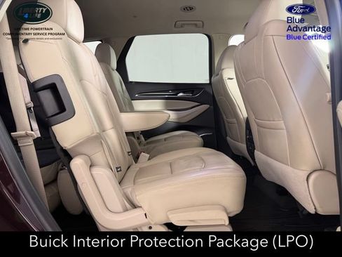 Used 2019 Buick Enclave Essence AWD/4WD image 16