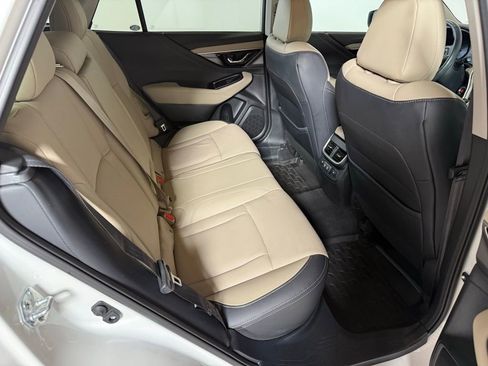Used 2022 Subaru Outback Limited image 16