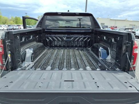 New 2026 Chevrolet Silverado EV LT w/ Plus Package AWD/4WD image 11