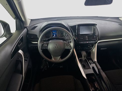 Used 2025 Mitsubishi Eclipse Cross ES image 17