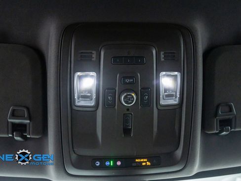 Used 2022 GMC Yukon Denali image 21