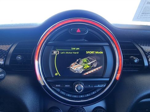 Used 2016 MINI Cooper S image 49