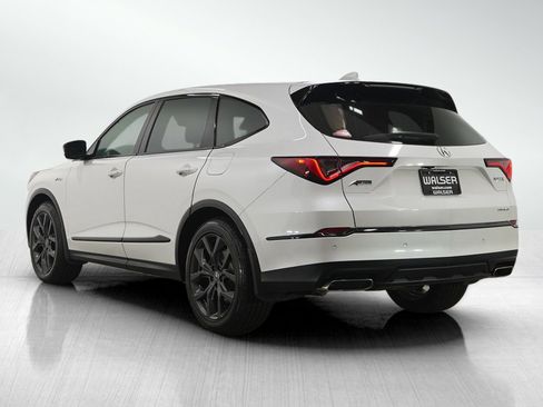 Used 2022 Acura MDX A-Spec image 3