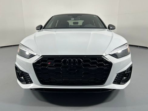 Used 2025 Audi S5 Premium Plus image 2
