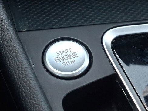 Used 2019 Volkswagen Jetta GLI Autobahn image 24