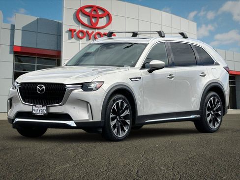 Used 2024 MAZDA CX-90 Plug-In Hybrid w/ Premium Pkg AWD/4WD image 7