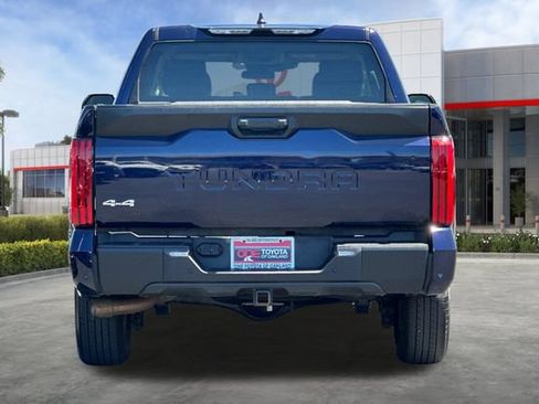 Used 2024 Toyota Tundra SR5 w/ SR5 Convenience Package AWD/4WD image 5