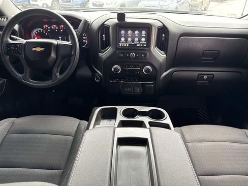 Used 2023 Chevrolet Silverado 1500 Custom image 23