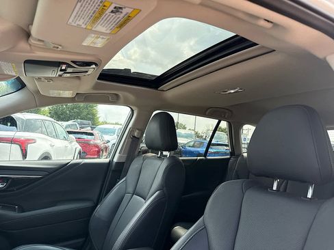 Used 2022 Subaru Outback Limited image 38