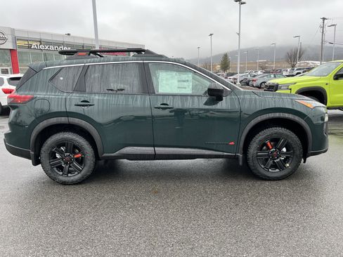 New 2026 Nissan Rogue SV image 2