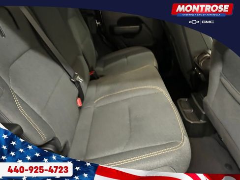 Used 2024 Jeep Wrangler Unlimited w/ Convenience Group AWD/4WD image 29