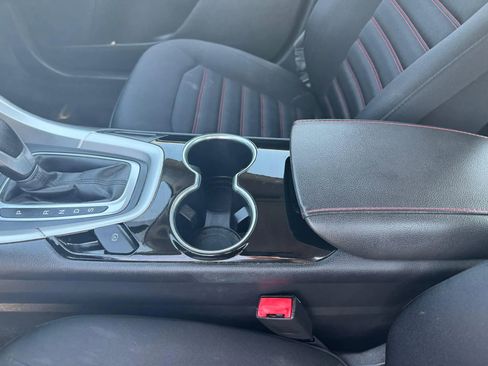 Used 2014 Ford Fusion SE w/ Equipment Group 201A FWD image 13