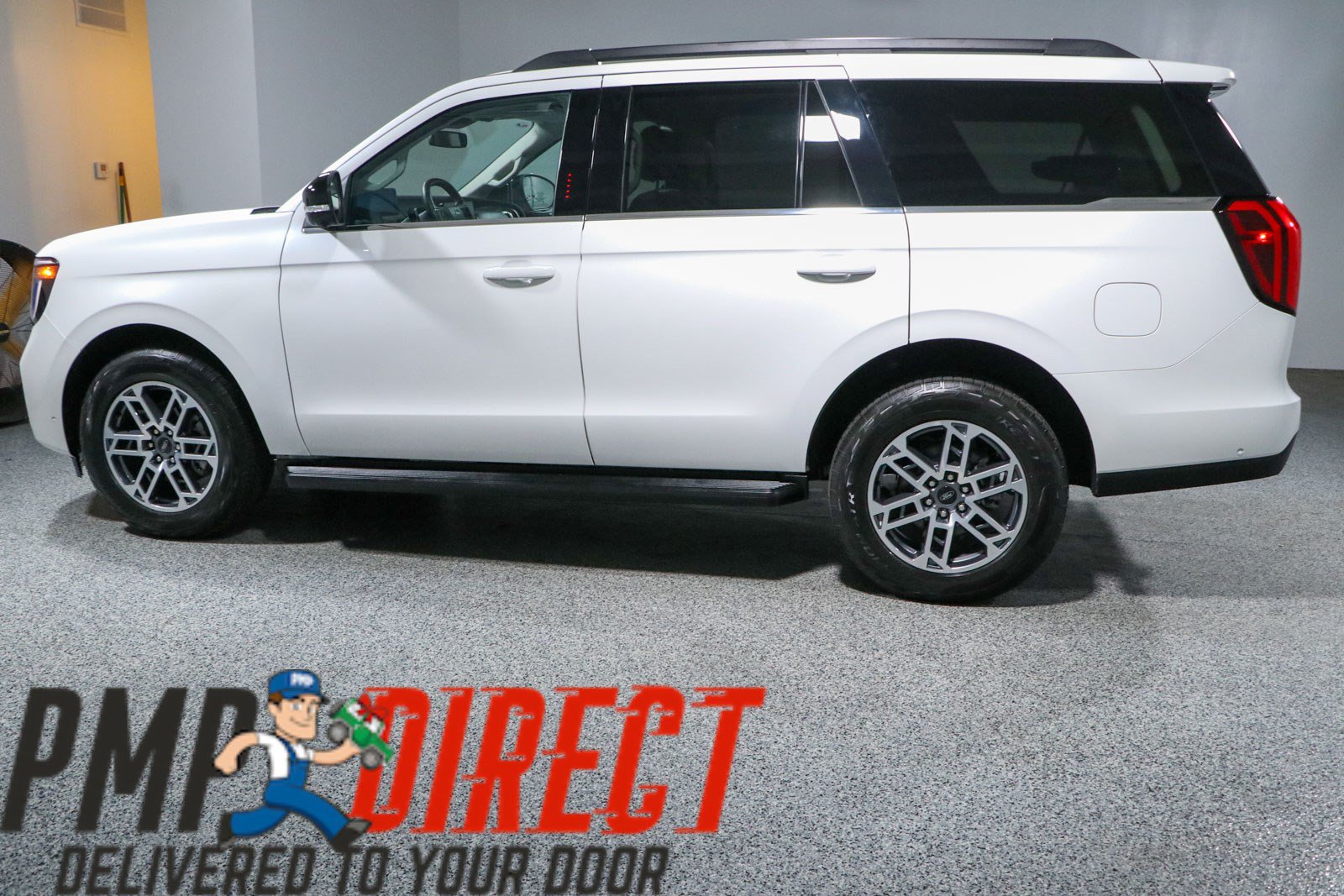 Used 2025 Ford Expedition Active AWD/4WD image 10