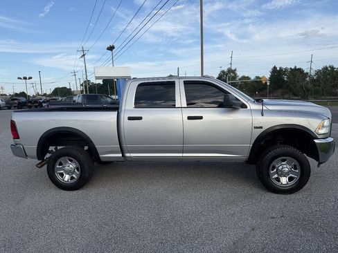 Used 2012 RAM 2500 ST w/ Chrome Appearance Group AWD/4WD image 5