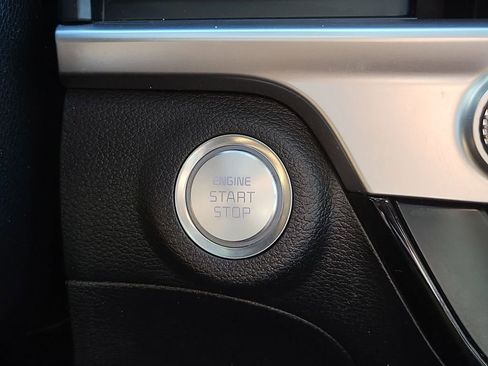 Used 2024 Kia Telluride S w/ S Sunroof Package image 17