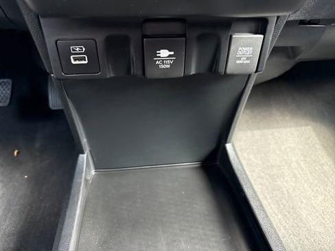 Certified 2024 Honda Odyssey Elite image 39