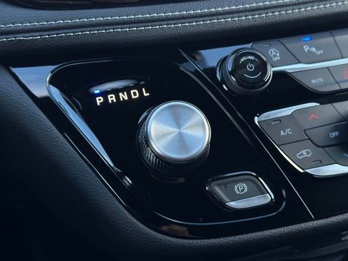 New 2026 Chrysler Pacifica Select w/ S Appearance Package image 13