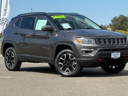 Used 2021 Jeep Compass Trailhawk w/ Convenience Group image 2