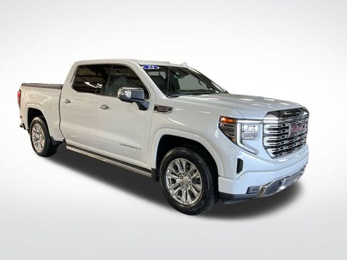 Used 2022 GMC Sierra 1500 Denali w/ Technology Package AWD/4WD image 8