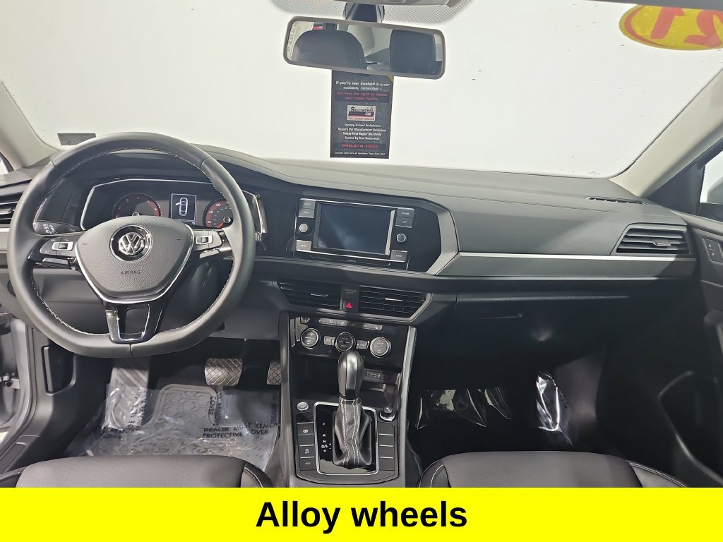 Used 2021 Volkswagen Jetta SE FWD image 12