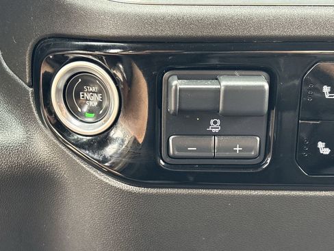 Used 2023 Chevrolet Silverado 1500 RST image 25