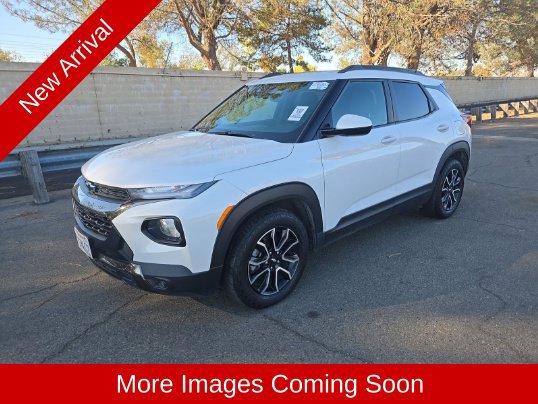 Used 2023 Chevrolet TrailBlazer ACTIV w/ Sun and Liftgate Package FWD image 6