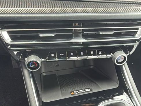 New 2026 Chevrolet Traverse High Country image 20