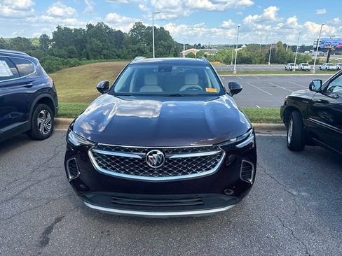 Used 2023 Buick Envision Avenir FWD image 2