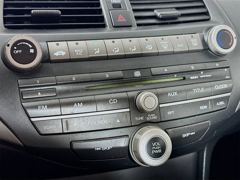 Used 2010 Honda Accord LX-P image 12
