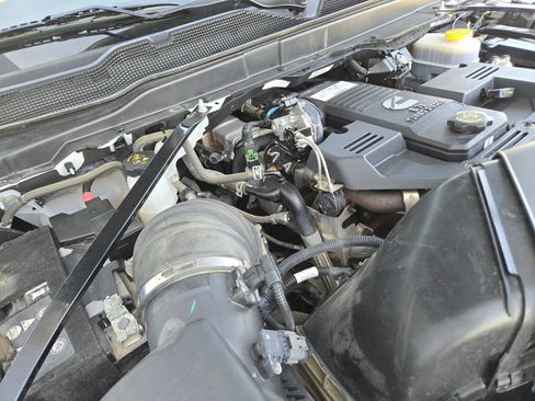 Used 2023 RAM 2500 Laramie image 29