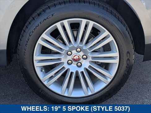 Used 2020 Jaguar F-PACE Premium AWD/4WD image 10
