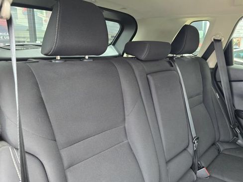 Used 2024 Nissan Rogue S AWD/4WD image 33