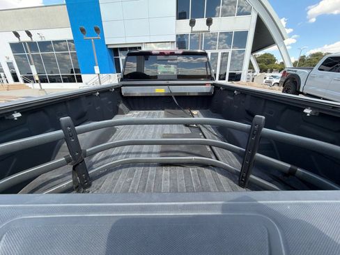Used 2025 Chevrolet Silverado 3500 High Country w/ High Country Premium Package AWD/4WD image 17