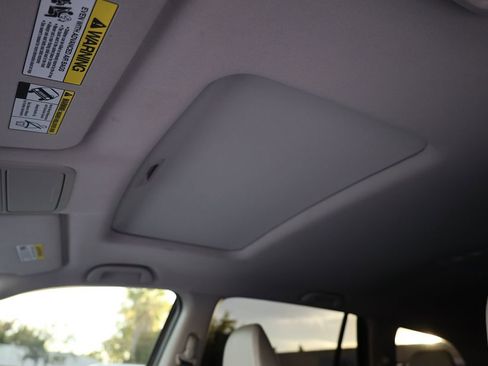 Used 2016 Honda Pilot EX-L image 40