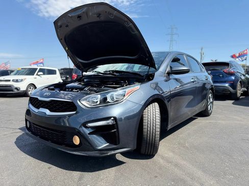 Used 2020 Kia Forte LXS FWD image 7