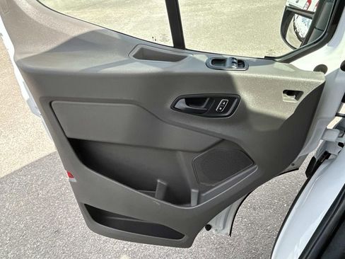 Used 2022 Ford Transit 250 Low Roof w/ Exterior Upgrade Package image 29
