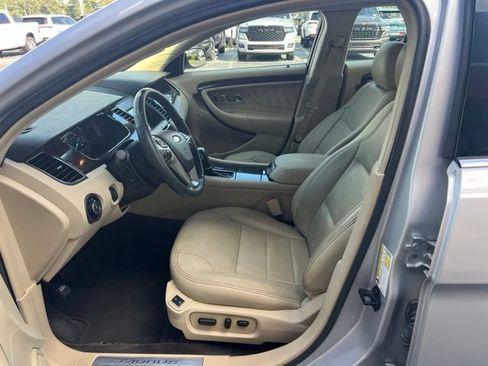 Used 2018 Ford Taurus Limited FWD image 7
