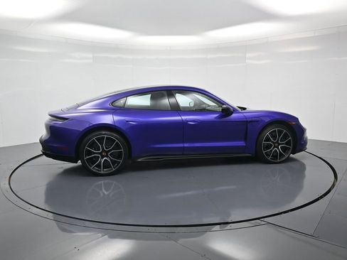 New 2026 Porsche Taycan image 31