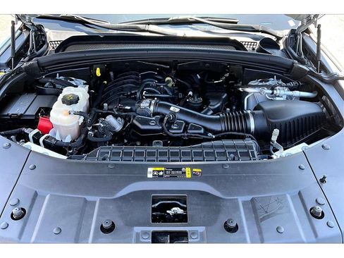 Used 2022 Jeep Grand Cherokee Limited RWD image 10