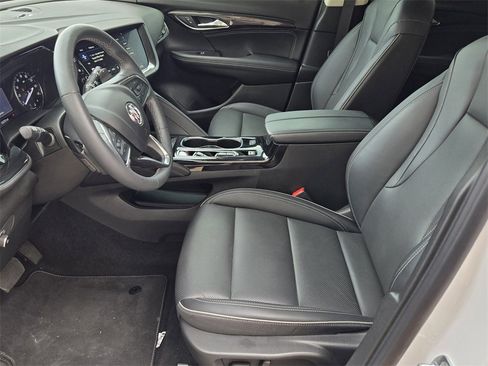 Used 2023 Buick Envision Essence image 11