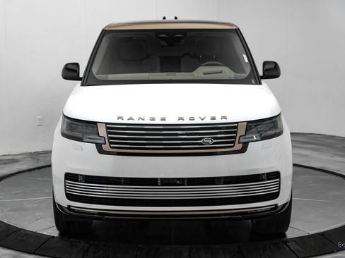 Used 2024 Land Rover Range Rover SV AWD/4WD image 30