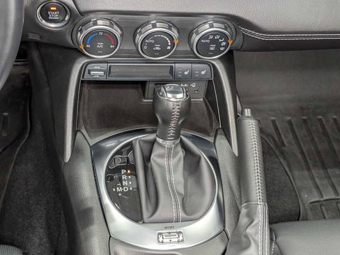 Used 2023 MAZDA MX-5 Miata Grand Touring RWD image 22
