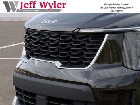 New 2026 Kia Sorento LX image 13
