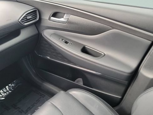 Used 2019 Hyundai Santa Fe FWD image 13