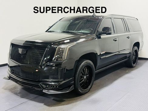 Used 2015 Cadillac Escalade ESV Platinum AWD/4WD image 1