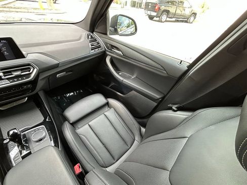 Used 2024 BMW X3 sDrive30i RWD image 11