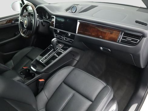 Used 2022 Porsche Macan S AWD/4WD image 18
