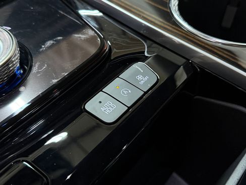 New 2026 Cadillac Escalade Luxury AWD/4WD image 38