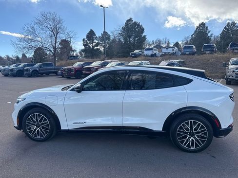 Certified 2024 Ford Mustang Mach-E Premium image 4