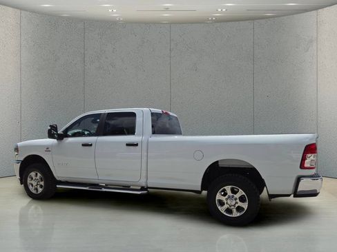 Used 2024 RAM 3500 Big Horn AWD/4WD image 6